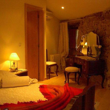 Outros Tempos Turismo De Aldeia Hotel Aricera Ngoại thất bức ảnh